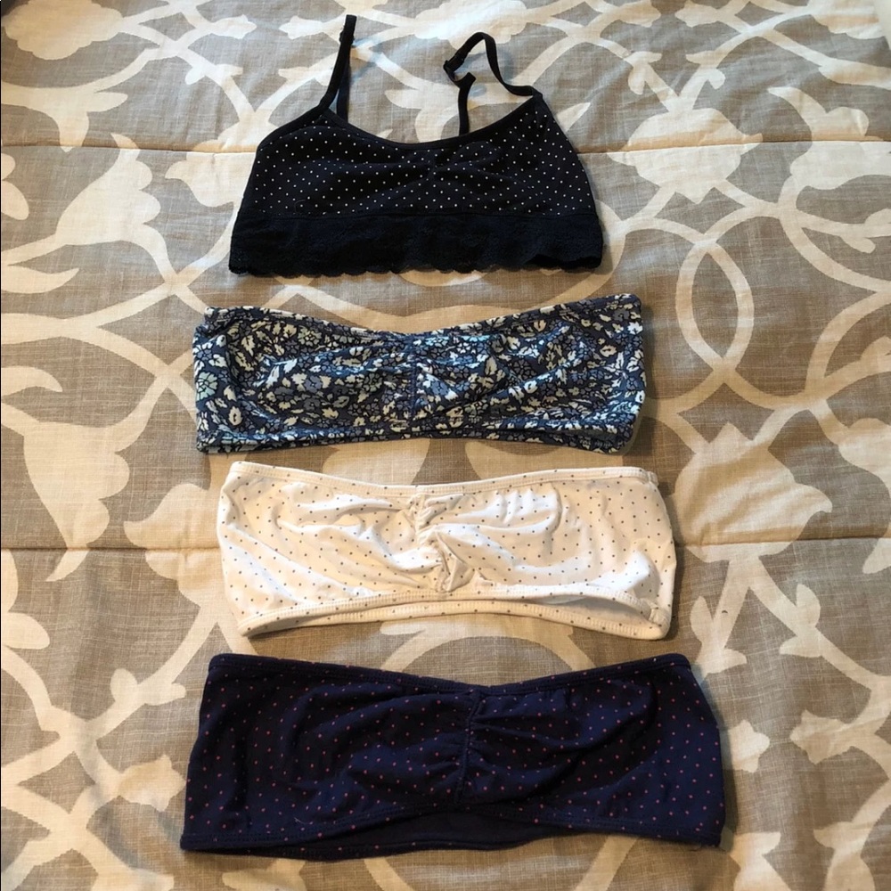 Bundle of small bras